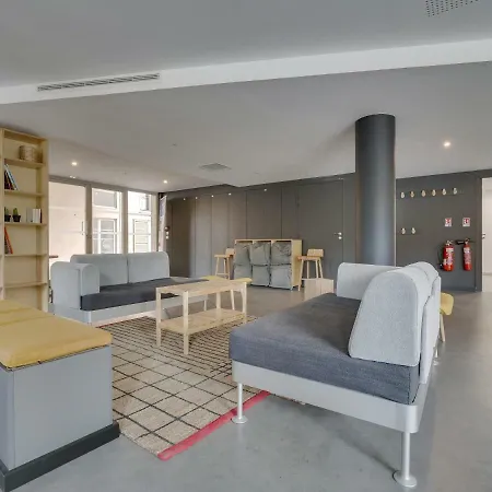 Apartment Student Factory Pont De L'arc